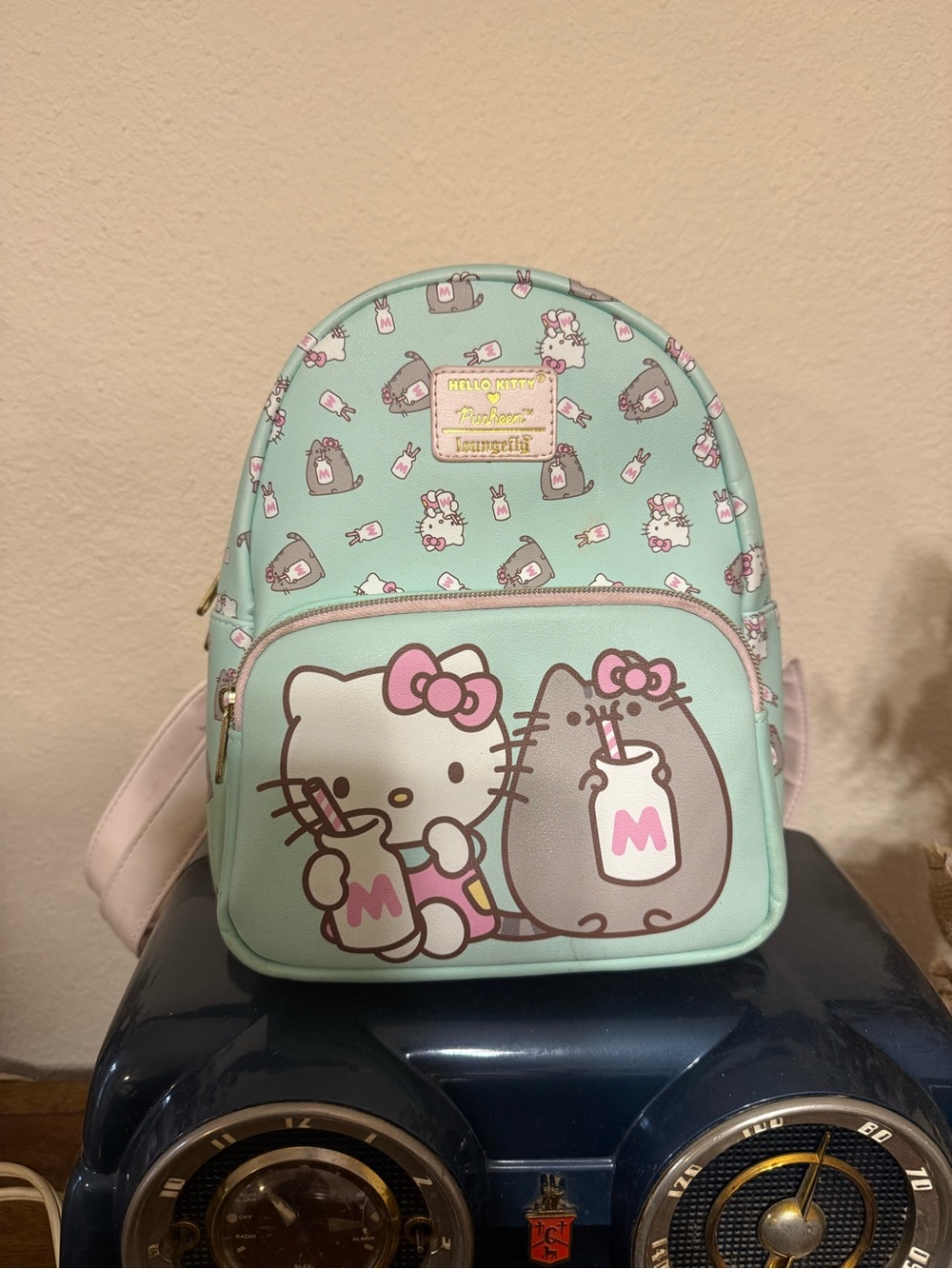 Loungefly HELLO KITTY x PUSHEEN Milk Mini Backpack
